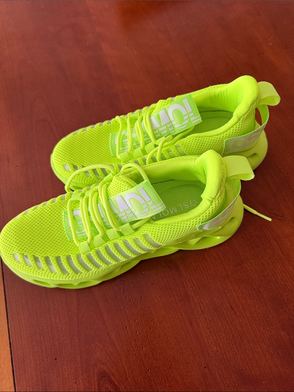 GSLMOLN Women's Summer Casual Shoes, Fluorescent Green, Size 6.5